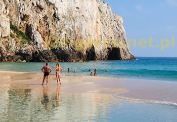 Plaża Beliche, położona między Sagres i przylądkiem Sao Vincente (Algarve, południowa Portugalia)
